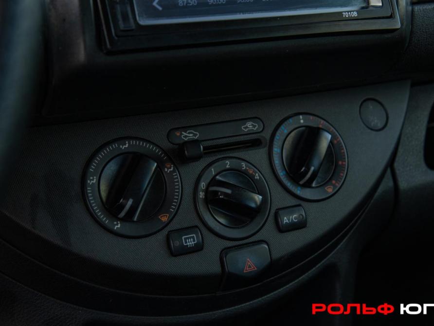 Nissan Note I Москва  - изображение 11