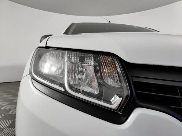 Renault Sandero II с пробегом 2017 года, цена 640 000 рублей, 107550 км, хэтчбек, Автокод Объявления
