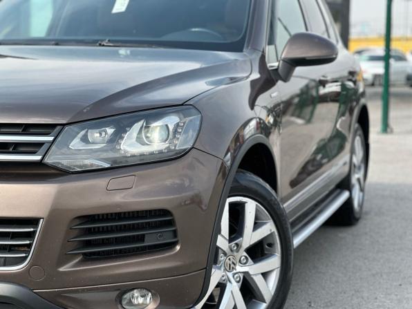 Volkswagen Touareg II Рестайлинг с пробегом 2014 года, цена 2 990 000 рублей, 198279 км, внедорожник, Автокод Объявления