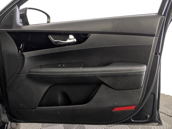 Kia Cerato IV с пробегом 2020 года, цена 1 795 000 рублей, 142496 км, седан, Автокод Объявления