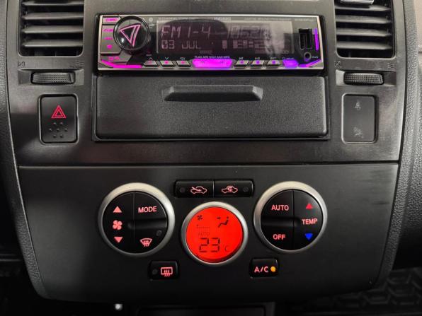 Nissan Tiida I Рестайлинг с пробегом 2013 года, цена 574 000 рублей, 206702 км, хэтчбек, Автокод Объявления
