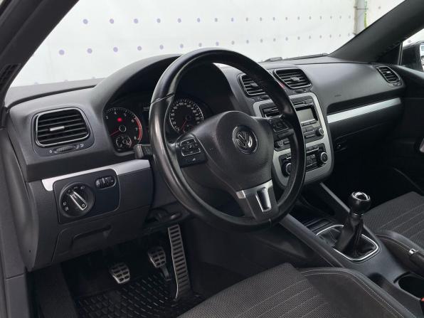 Volkswagen Scirocco III с пробегом 2011 года, цена 1 050 000 рублей, 155165 км, хэтчбек, Автокод Объявления
