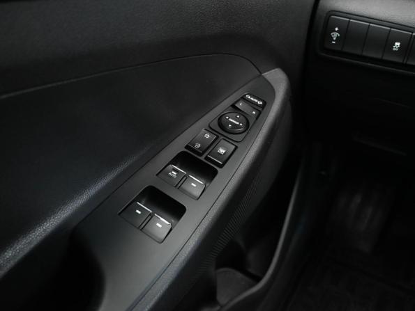 Hyundai Tucson III с пробегом 2018 года, цена 2 249 000 рублей, 188354 км, внедорожник, Автокод Объявления