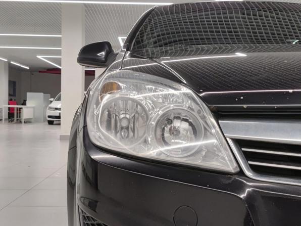 Opel Astra H Рестайлинг с пробегом 2011 года, цена 409 000 рублей, 359122 км, седан, Автокод Объявления