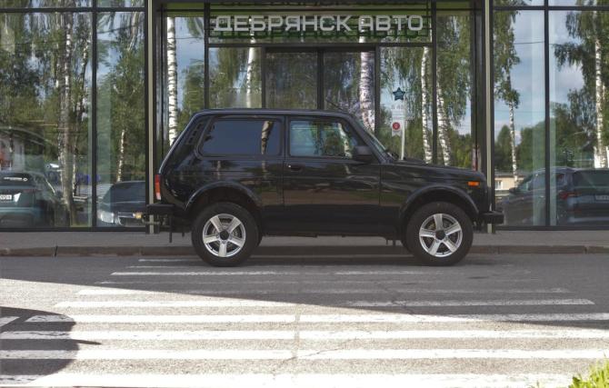 Lada (ВАЗ) Niva Legend с пробегом 2023 года, цена 1 085 000 рублей, 2724 км, внедорожник, Автокод Объявления