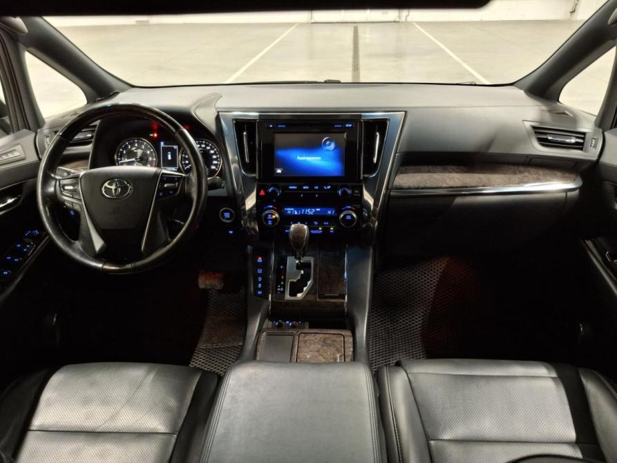 Toyota Alphard III Рестайлинг Казань  - изображение 17