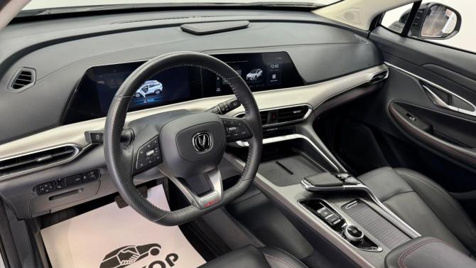 Changan UNI-T I с пробегом 2023 года, цена 2 600 000 рублей, 3003 км, внедорожник, Автокод Объявления