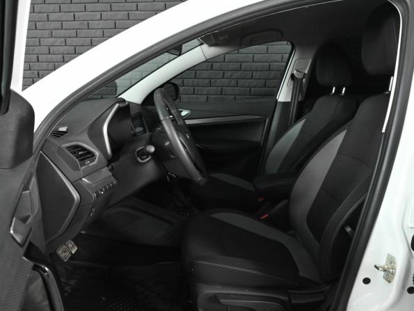 Lada (ВАЗ) Vesta I Рестайлинг (NG) с пробегом 2024 года, цена 1 295 000 рублей, 63051 км, универсал, Автокод Объявления