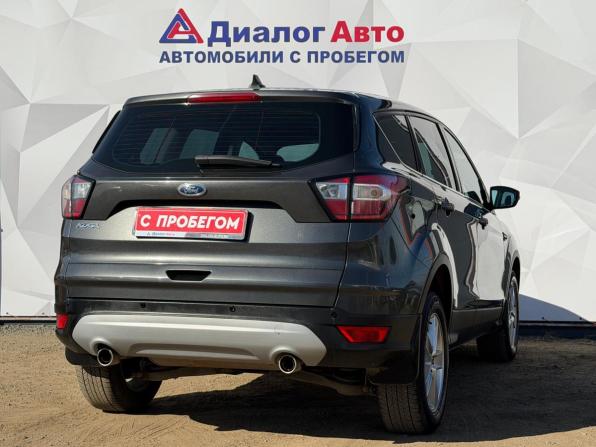 Ford Kuga II Рестайлинг с пробегом 2017 года, цена 1 430 000 рублей, 183500 км, внедорожник, Автокод Объявления