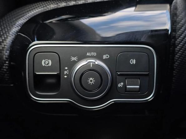 Mercedes-Benz A-Класс IV (W177) с пробегом 2019 года, цена 2 290 000 рублей, 62041 км, хэтчбек, Автокод Объявления