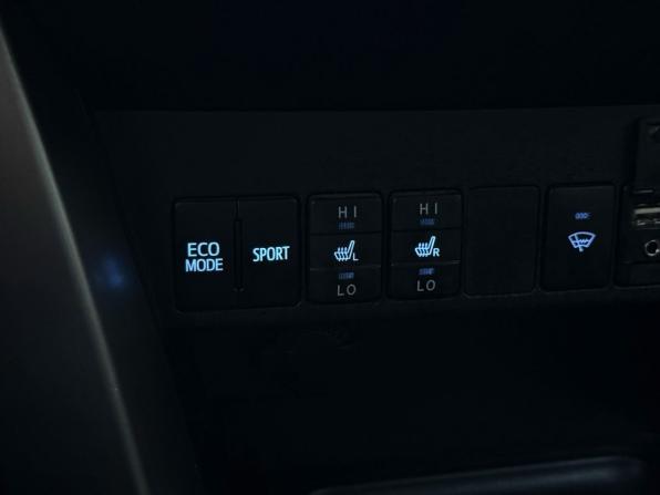 Toyota RAV4 IV (XA40) с пробегом 2015 года, цена 1 749 000 рублей, 144374 км, внедорожник, Автокод Объявления