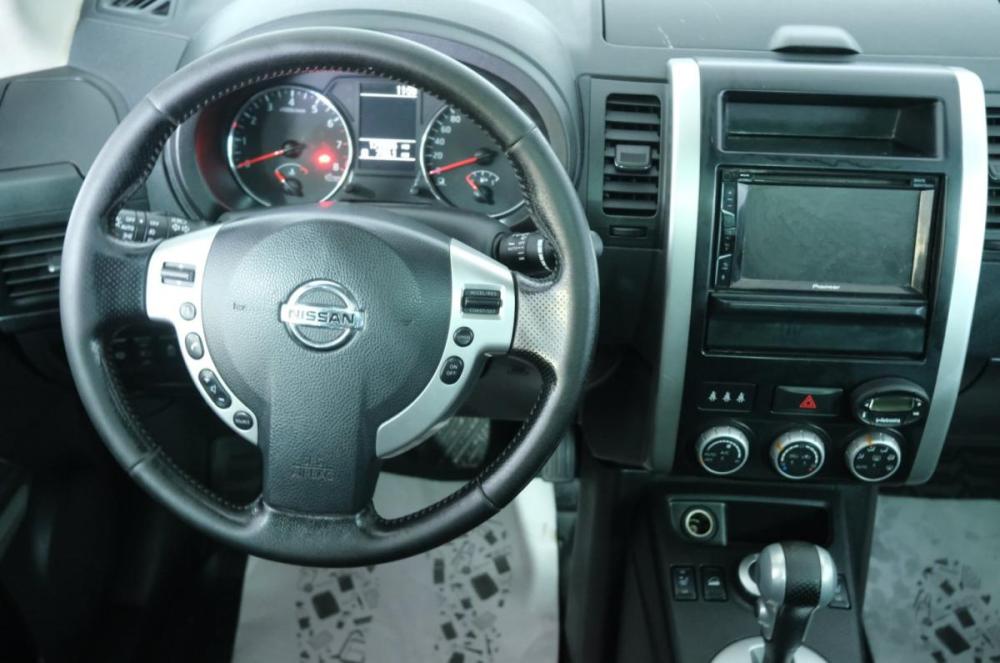 Nissan X-Trail II Рестайлинг Омск  - изображение 13