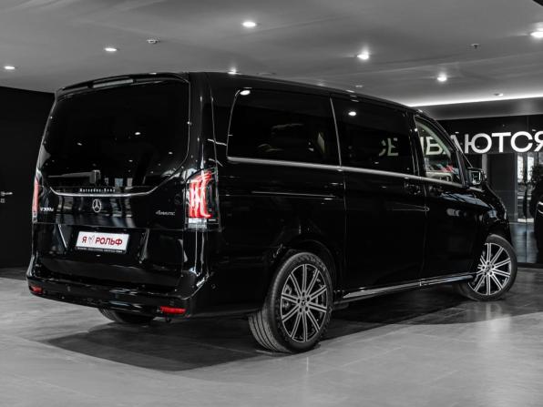Mercedes-Benz V-Класс III (W447) Рестайлинг 2 с пробегом 2024 года, цена 14 317 000 рублей, 100 км, минивэн, Автокод Объявления