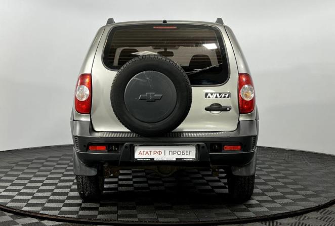 Chevrolet Niva I Рестайлинг с пробегом 2011 года, цена 450 000 рублей, 141177 км, внедорожник, Автокод Объявления
