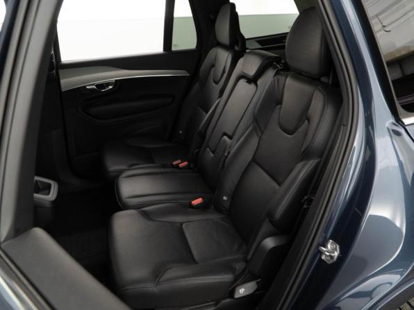 Volvo XC90 II Рестайлинг 1 с пробегом 2021 года, цена 5 406 046 рублей, 125859 км, внедорожник, Автокод Объявления