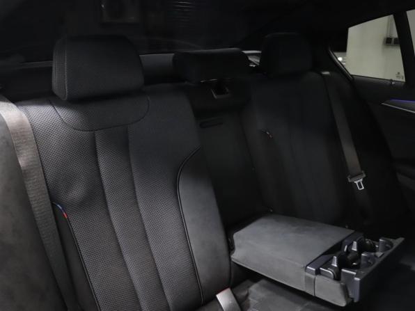 BMW 5 серии VII (G30/G31/G38) с пробегом 2019 года, цена 4 199 000 рублей, 99400 км, седан, Автокод Объявления