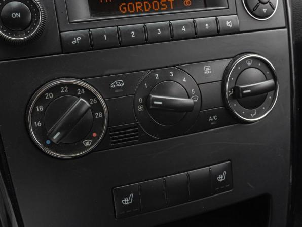 Mercedes-Benz A-Класс II (W169) Рестайлинг с пробегом 2012 года, цена 750 000 рублей, 164334 км, хэтчбек, Автокод Объявления