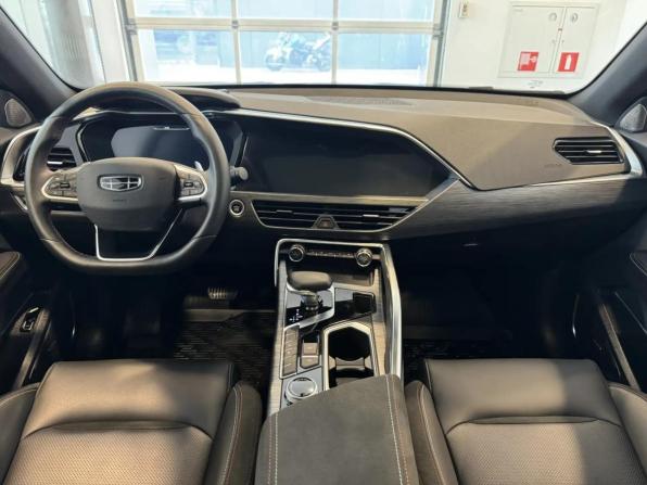 Geely Tugella I Рестайлинг с пробегом 2023 года, цена 2 690 000 рублей, 62274 км, внедорожник, Автокод Объявления