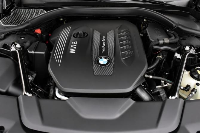 BMW 7 серии VI (G11/G12) Рестайлинг с пробегом 2020 года, цена 4 735 000 рублей, 187580 км, седан, Автокод Объявления
