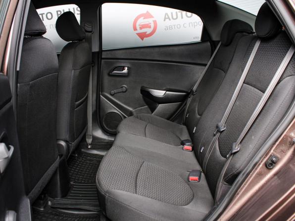 Kia Rio III Рестайлинг с пробегом 2016 года, цена 890 000 рублей, 138932 км, седан, Автокод Объявления
