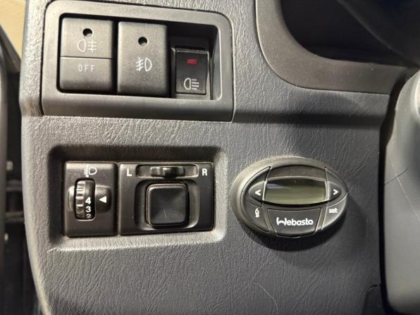 Suzuki Jimny III Рестайлинг 1 с пробегом 2008 года, цена 1 050 000 рублей, 245000 км, внедорожник, Автокод Объявления