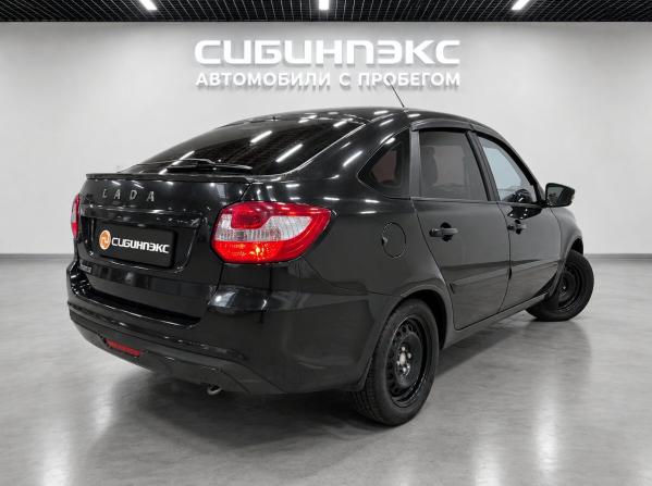 Lada (ВАЗ) Granta I Рестайлинг с пробегом 2019 года, цена 659 500 рублей, 141383 км, хэтчбек, Автокод Объявления