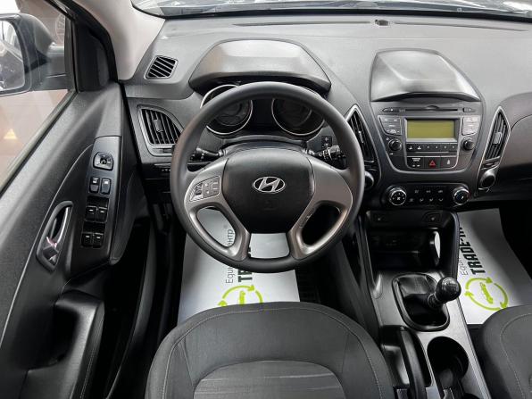 Hyundai ix35 I Рестайлинг с пробегом 2015 года, цена 1 295 000 рублей, 193549 км, внедорожник, Автокод Объявления