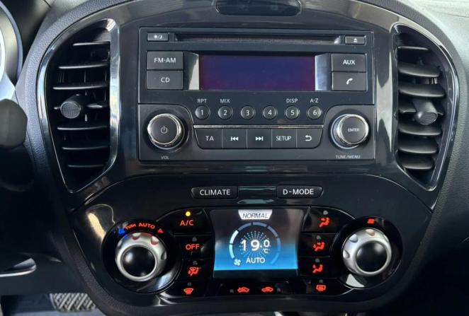 Nissan Juke I с пробегом 2012 года, цена 1 100 000 рублей, 54472 км, внедорожник, Автокод Объявления