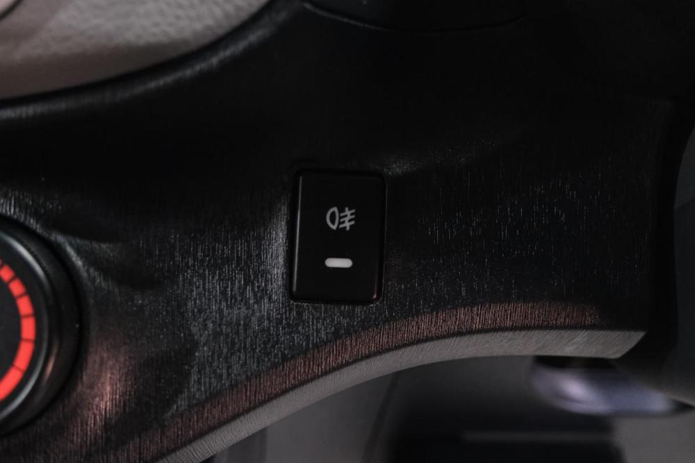 Toyota Vitz III (XP130) Новокузнецк  - изображение 22