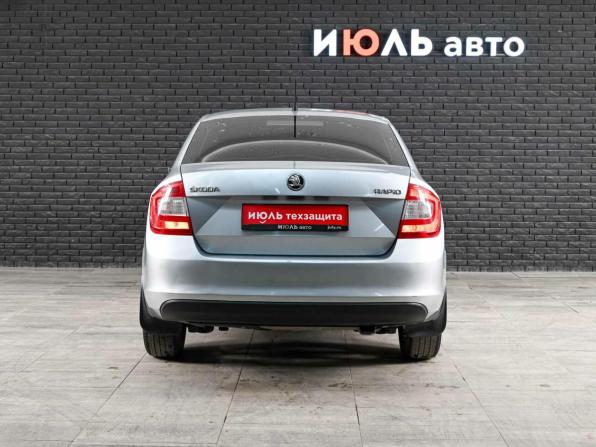 Skoda Rapid I с пробегом 2014 года, цена 950 000 рублей, 209129 км, лифтбек, Автокод Объявления