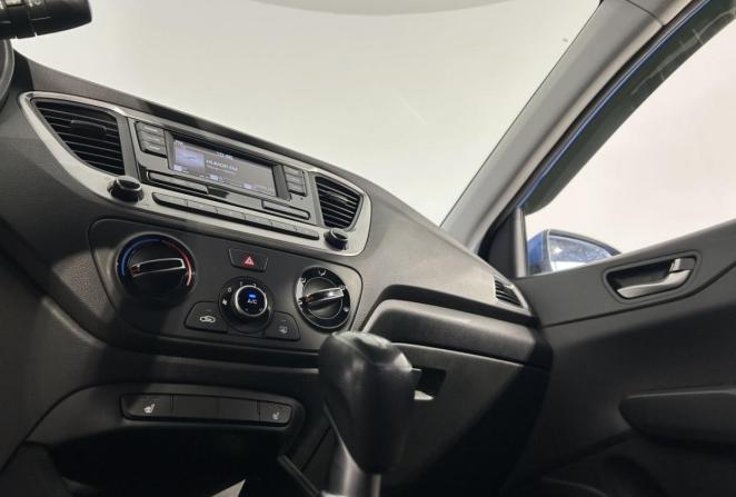 Hyundai Solaris I Рестайлинг с пробегом 2017 года, цена 1 175 000 рублей, 159907 км, седан, Автокод Объявления
