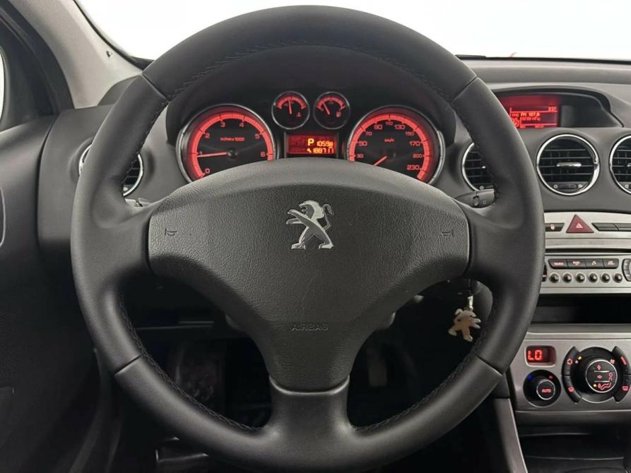 Peugeot 308 I Рестайлинг Псков  - изображение 11