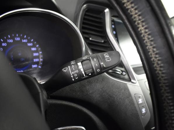 Hyundai Santa Fe III с пробегом 2013 года, цена 1 439 900 рублей, 216116 км, внедорожник, Автокод Объявления