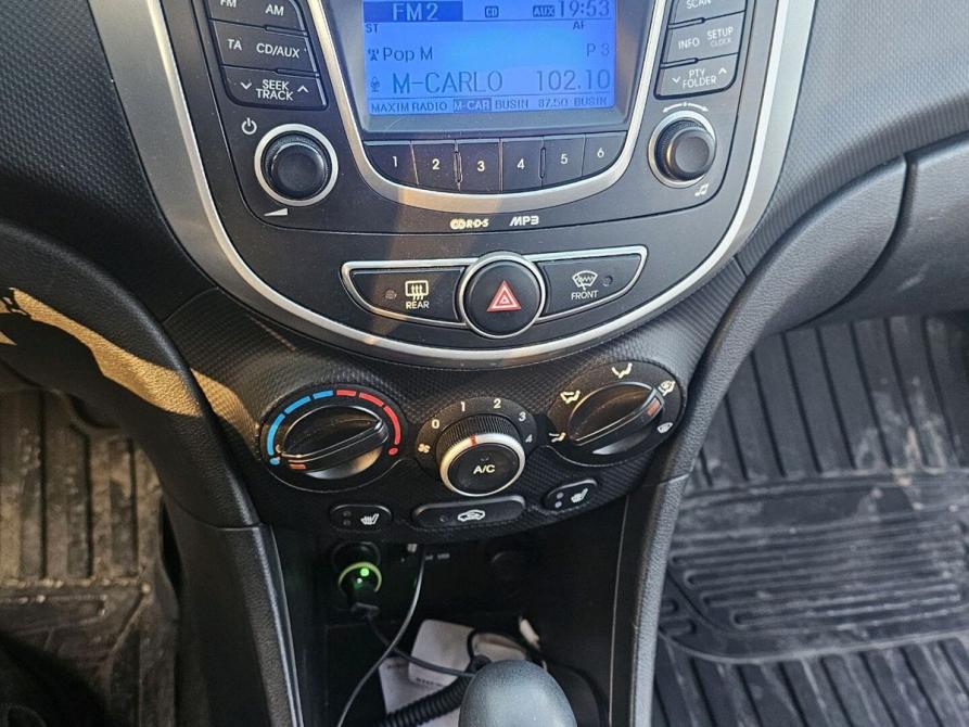 Hyundai Solaris I Москва  - изображение 6