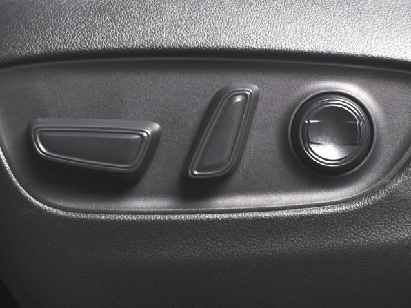 Toyota RAV4 V (XA50) с пробегом 2025 года, цена 4 014 995 рублей, 60 км, внедорожник, Автокод Объявления