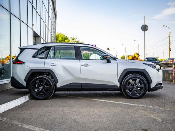 Toyota RAV4 VI (XA60) с пробегом 2025 года, цена 4 428 000 рублей, 499 км, внедорожник, Автокод Объявления