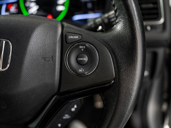 Honda Vezel I с пробегом 2014 года, цена 1 550 000 рублей, 72573 км, внедорожник, Автокод Объявления