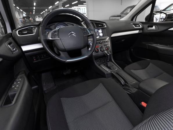 Citroen C4 II Рестайлинг с пробегом 2018 года, цена 1 360 000 рублей, 57662 км, седан, Автокод Объявления