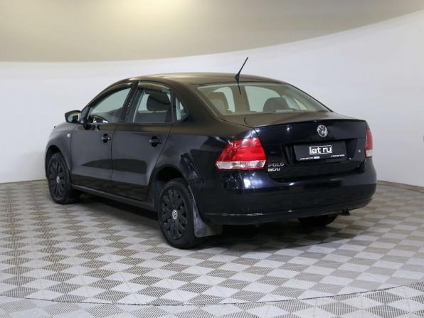 Volkswagen Polo V с пробегом 2013 года, цена 845 000 рублей, 124984 км, седан, Автокод Объявления