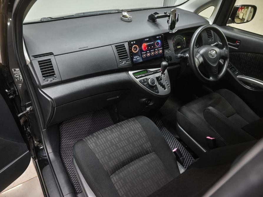 Toyota ISis I Рестайлинг Челябинск  - изображение 26
