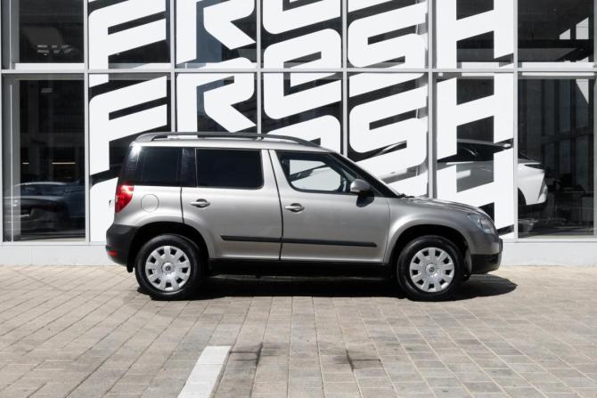 Skoda Yeti I с пробегом 2011 года, цена 745 000 рублей, 136823 км, внедорожник, Автокод Объявления