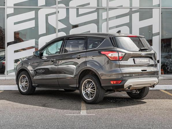 Ford Kuga II Рестайлинг с пробегом 2017 года, цена 1 549 000 рублей, 145703 км, внедорожник, Автокод Объявления