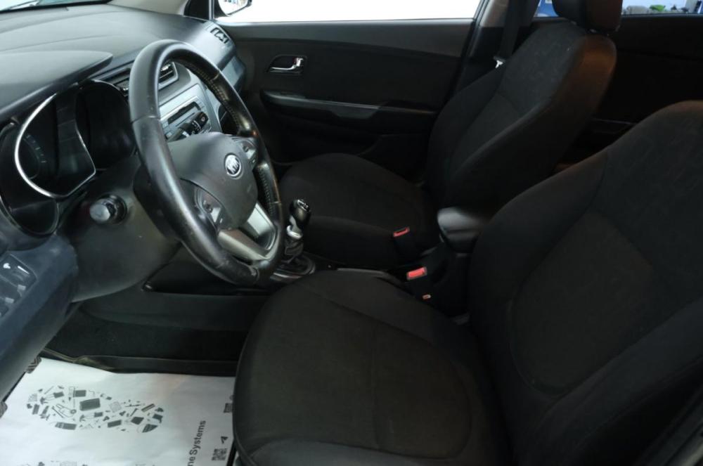 Kia Rio III Омск  - изображение 8