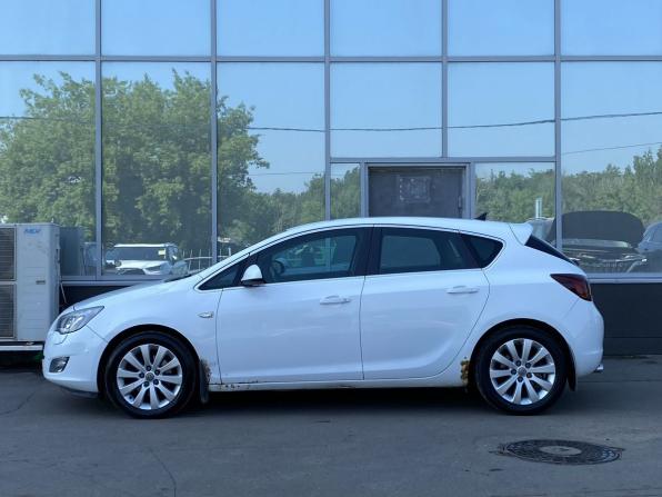 Opel Astra J с пробегом 2011 года, цена 799 000 рублей, 155313 км, хэтчбек, Автокод Объявления