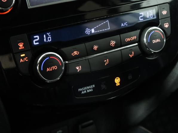 Nissan Qashqai II с пробегом 2014 года, цена 1 049 777 рублей, 260000 км, внедорожник, Автокод Объявления