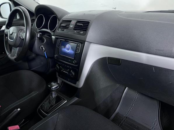 Skoda Yeti I с пробегом 2010 года, цена 649 000 рублей, 216890 км, внедорожник, Автокод Объявления