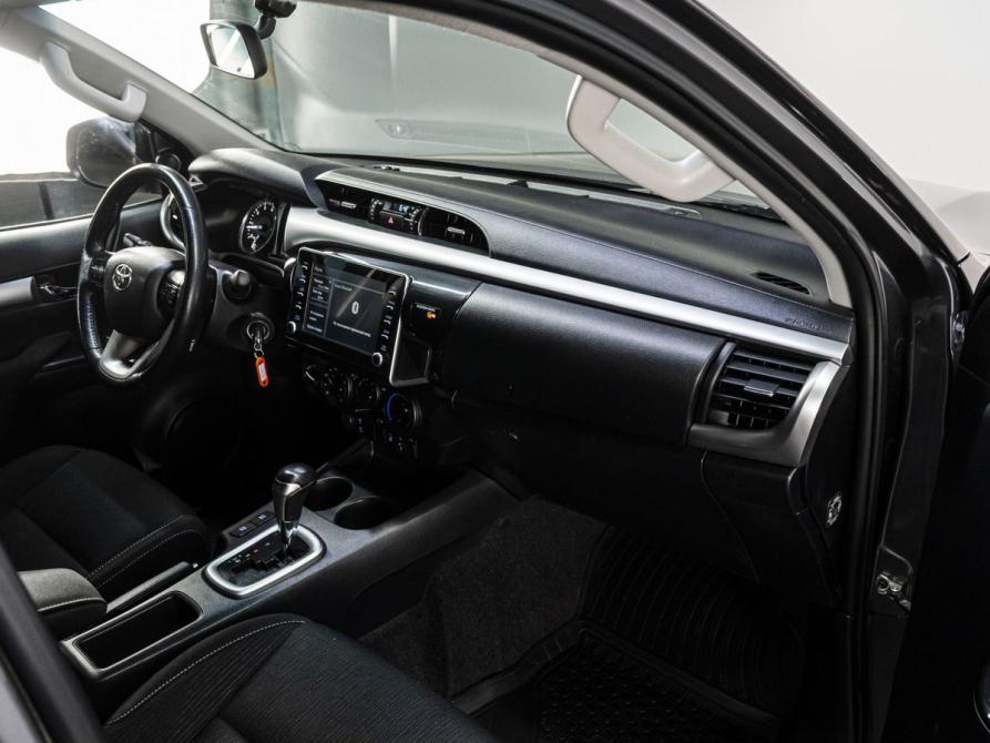 Toyota Hilux VIII Рестайлинг 2 Тюмень  - изображение 14