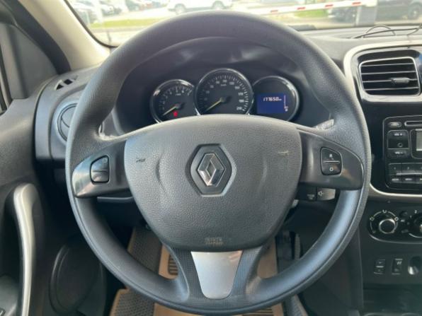 Renault Logan II с пробегом 2014 года, цена 666 000 рублей, 177347 км, седан, Автокод Объявления