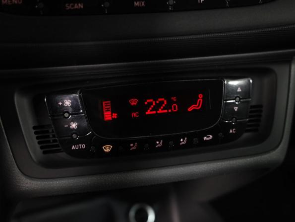SEAT Ibiza IV с пробегом 2012 года, цена 649 000 рублей, 232000 км, хэтчбек, Автокод Объявления