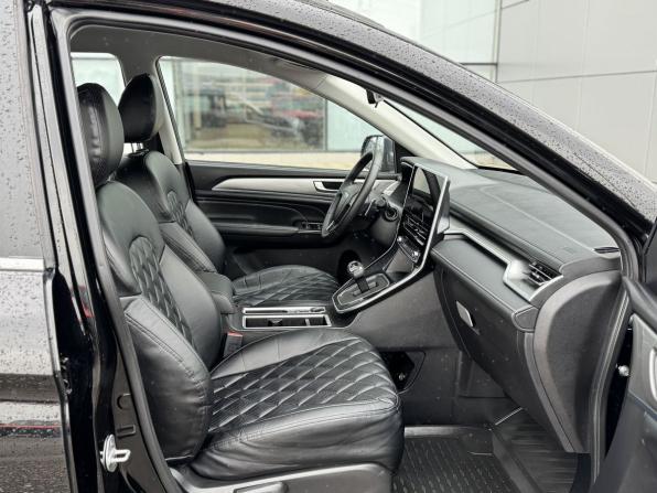 Haval M6 II с пробегом 2023 года, цена 1 765 000 рублей, 32136 км, внедорожник, Автокод Объявления